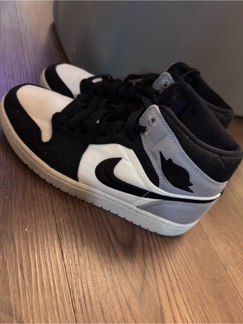 Nike Mid-Top Sneakers in Black, White and Gray